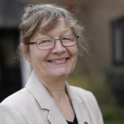 Sharon Dippenaar